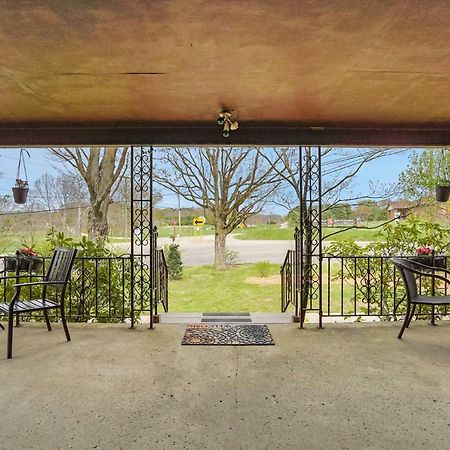 Hocking Hills Inn Logan Ngoại thất bức ảnh