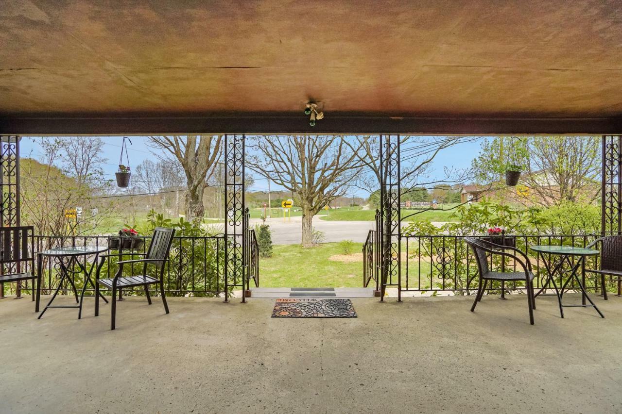 Hocking Hills Inn Logan Ngoại thất bức ảnh