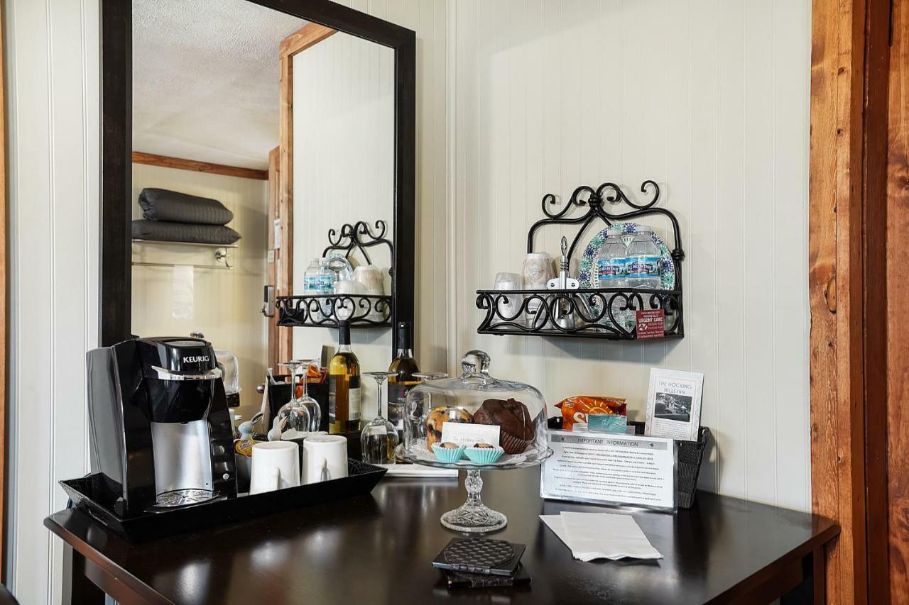 Hocking Hills Inn Logan Ngoại thất bức ảnh